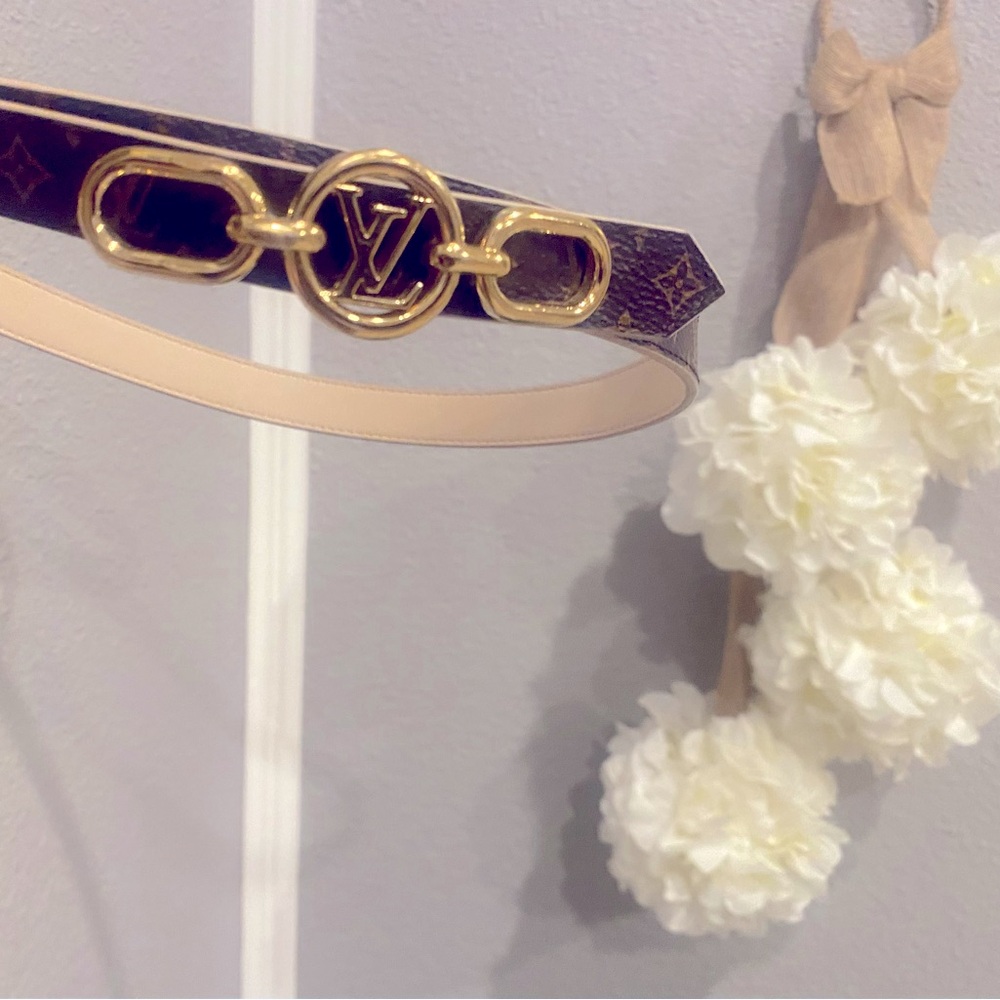 Louis Vuitton Belt
Beautiful & in great condition 2 years old
